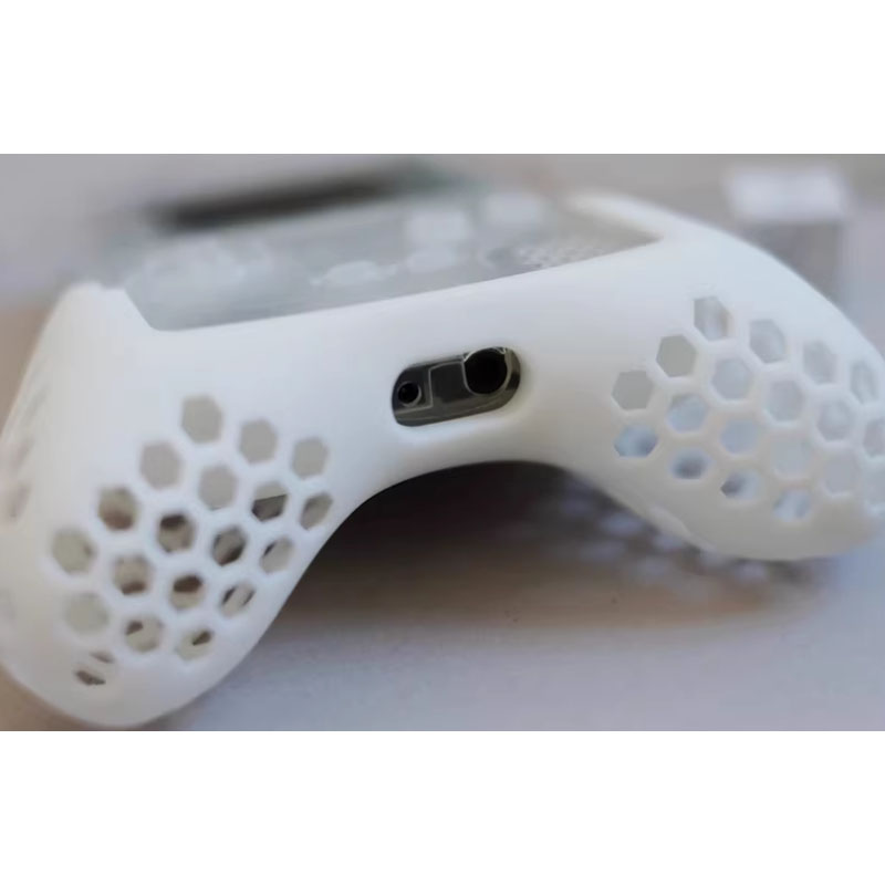 Drukowane w 3D akcesoria do ko – Gaming Console With Controller recenzja i cena